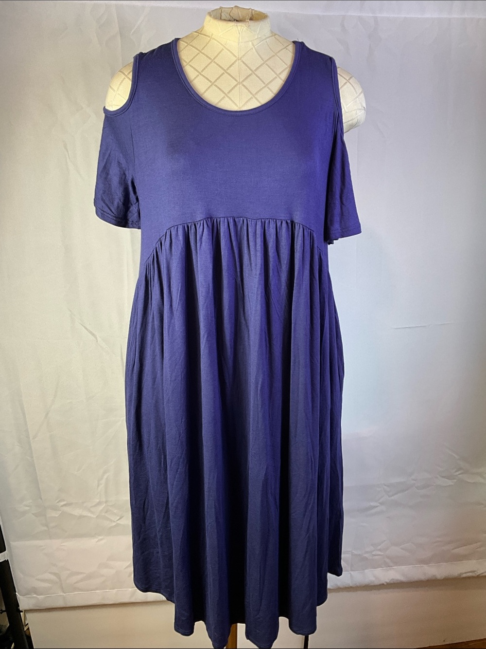 Anthropologie Ella Mara Cold Shoulder Midi Dress With Pockets Size Medium New